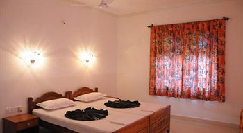 D'Souza'S Holiday Homes 坎多林 外观 照片